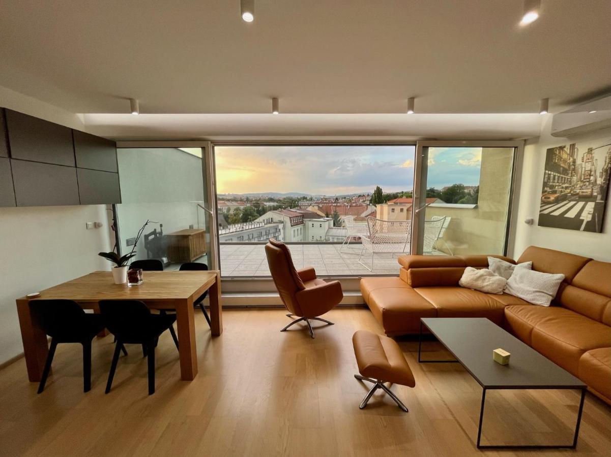 Brno City Center Apartment With Parking And A Big Terrace Экстерьер фото